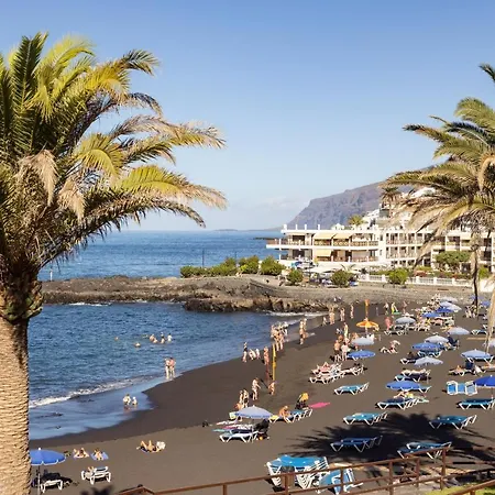 Neptuno Poll Y Experience Apartment