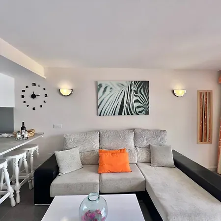 Neptuno Poll Y Experience Apartment Puerto de Santiago (Tenerife)