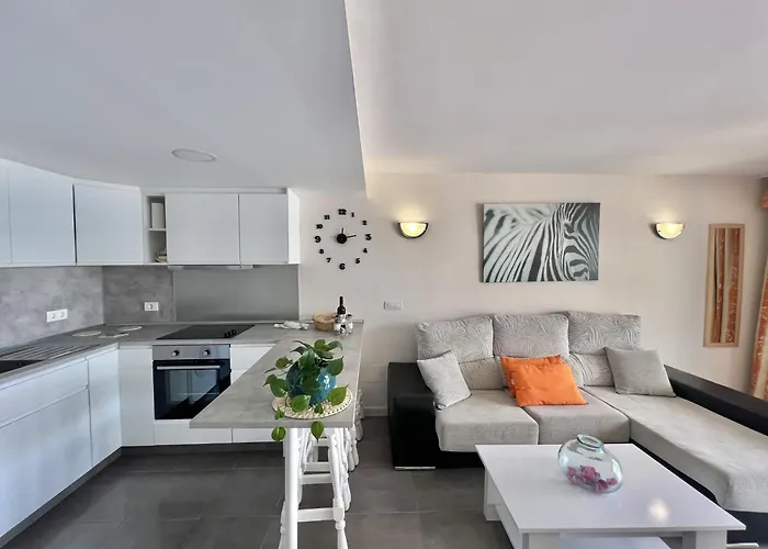 Neptuno Pool & Experience By Sydney Playa Sur Apartment Puerto de Santiago (Tenerife)