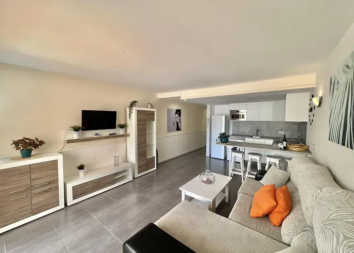 Neptuno Pool & Experience By Sydney Playa Sur Apartment *